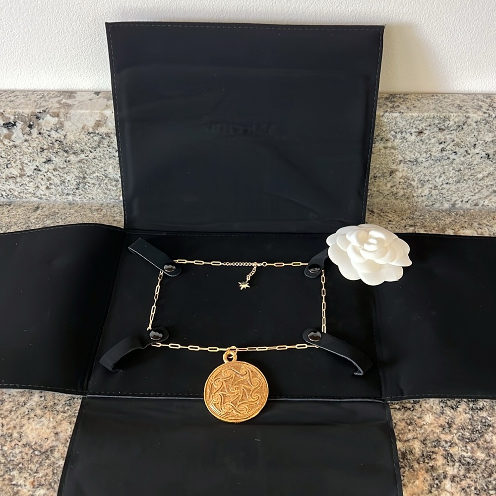 Chanel Vintage Authentic Pendant